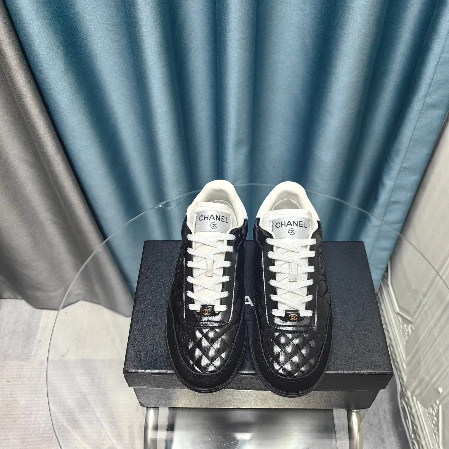 👟👟Ex-factory price 520👟👟 Women's Shoes Women's Clothing Chanel Chanel - 2024 Counter Top Casual Sports Shoes This classic design; the upper is electro-embroidered with a variety of techniques; the outsole is fashionable and sporty; it is extraordinary and incorporates a variety of color matching elements... The diversified mix and match is very beautiful and versatile, and can be used for leisure, fashion, sports and outdoor... ꫛꫀꪝ Go➫ Material: ❶The upper is made of: original imported mixed-breed sheep ❷The inner lining is made of: the original imported breathable sheepskin ❸The outsole is based on: original TPU outsole Special counter boutique packaging complete set for women 35–41